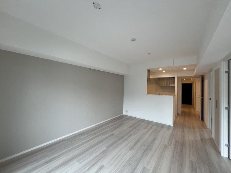 property_interior2_filename