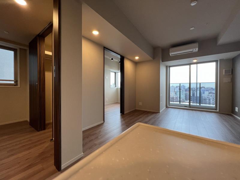 property_interior2_filename