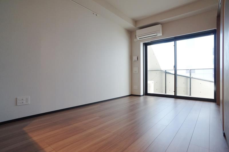 property_interior1_filename