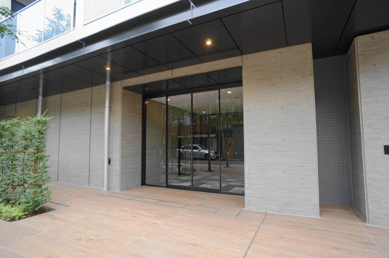 building_exterior2_filename