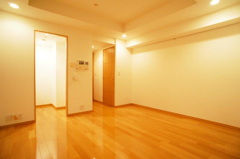 property_interior2_filename