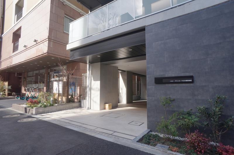 building_exterior2_filename