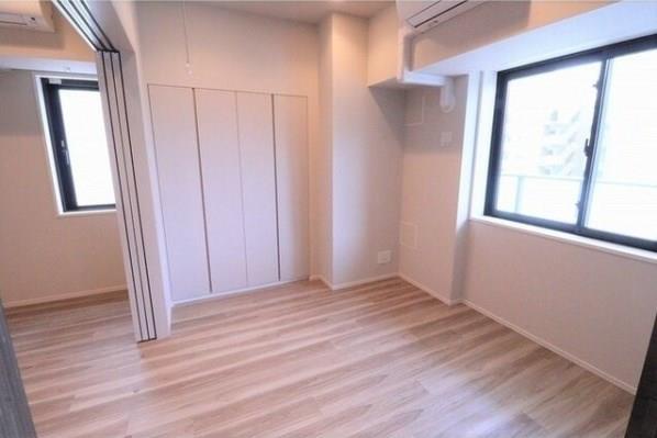 property_interior2_filename