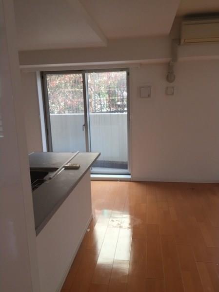 property_interior1_filename
