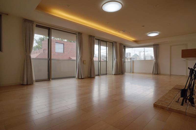 property_interior1_filename