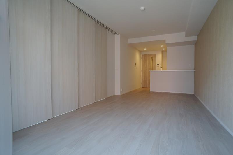 property_interior2_filename