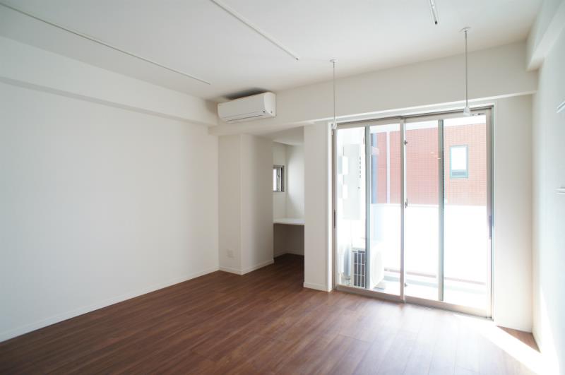 property_interior1_filename