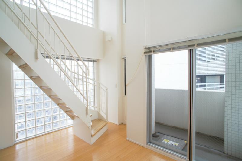 property_interior1_filename