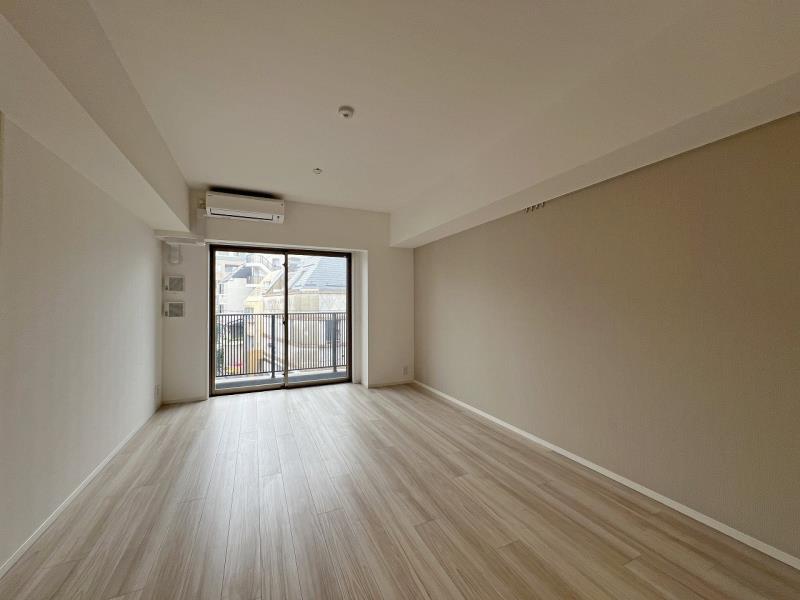 property_interior1_filename