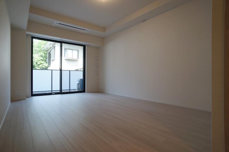 property_interior1_filename