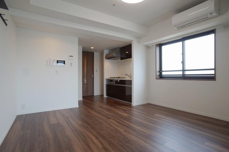 property_interior2_filename