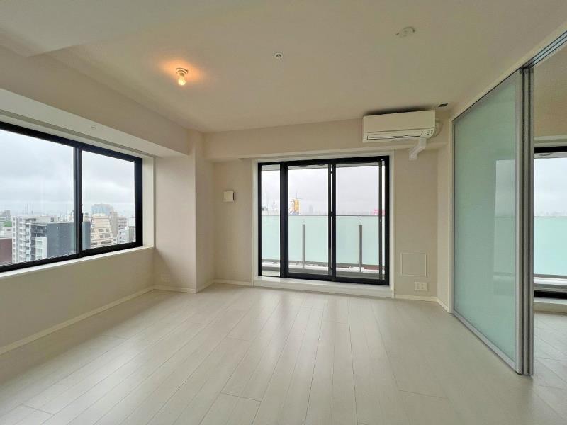 property_interior1_filename