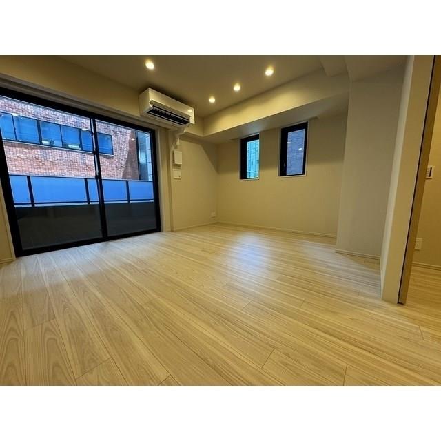 property_interior1_filename