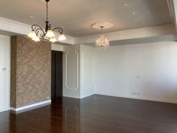 property_interior2_filename