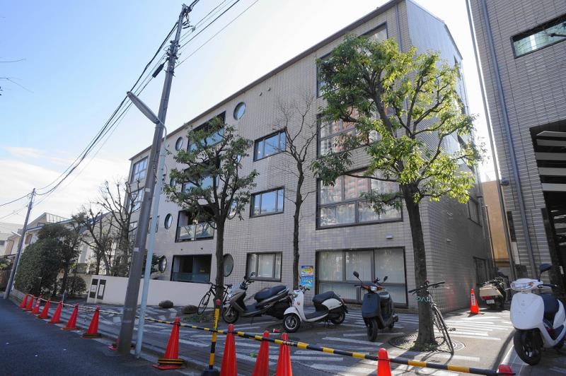 building_exterior_filename