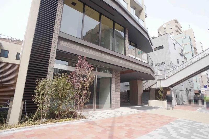 building_exterior2_filename