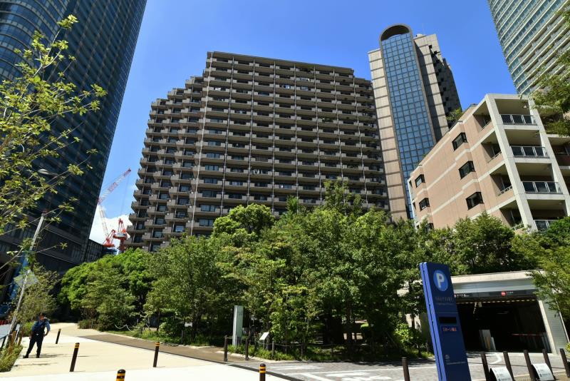 building_exterior_filename