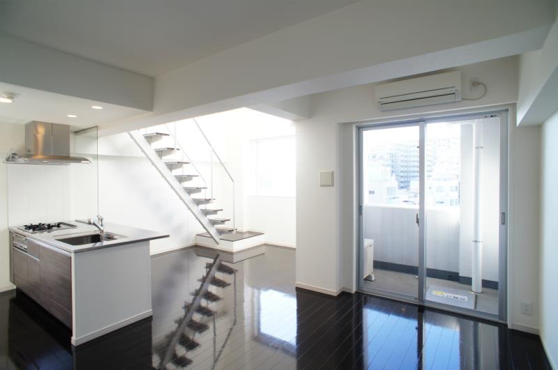 property_interior1_filename