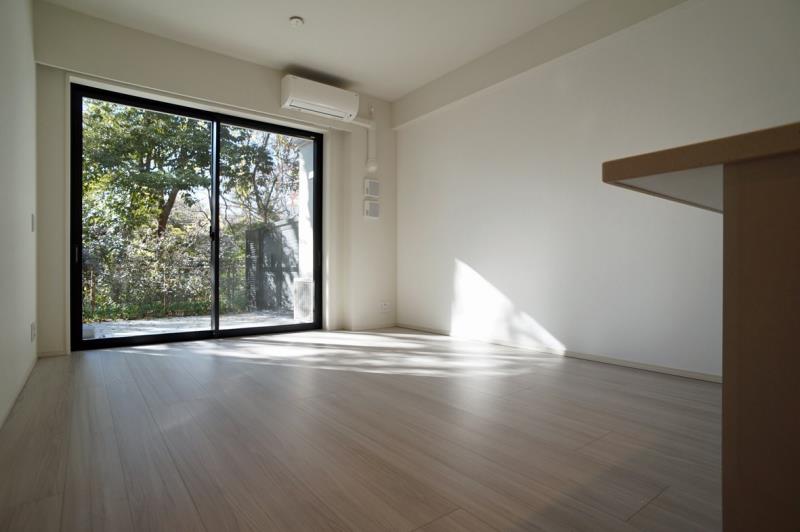 property_interior1_filename