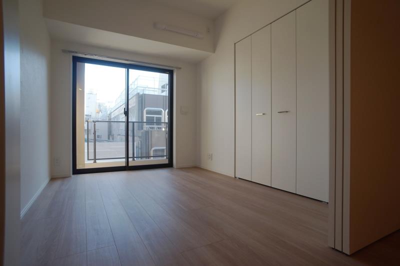 property_interior2_filename