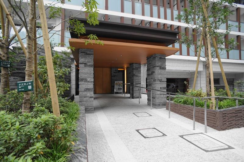 building_exterior2_filename