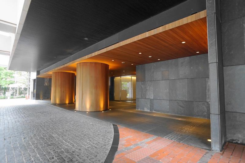 building_exterior2_filename