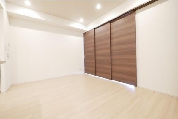 property_interior2_filename