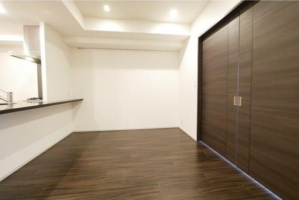 property_interior2_filename
