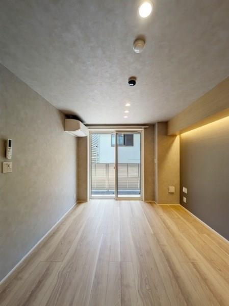 property_interior1_filename