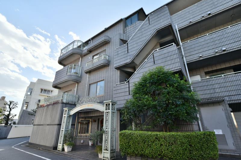 building_exterior_filename