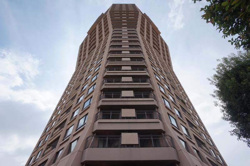 building_exterior2_filename