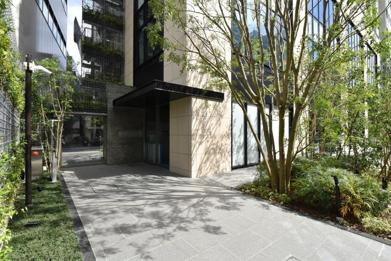 building_exterior2_filename