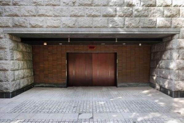 building_exterior2_filename