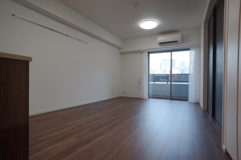 property_interior2_filename