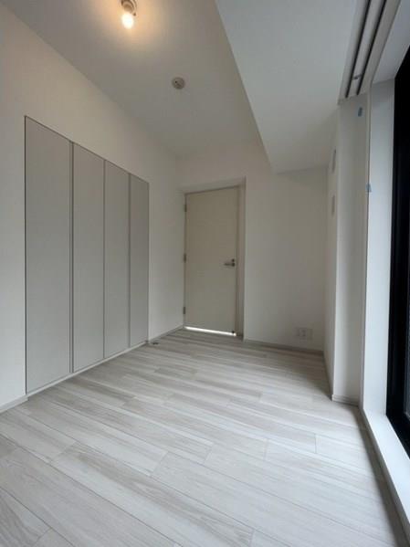property_interior2_filename