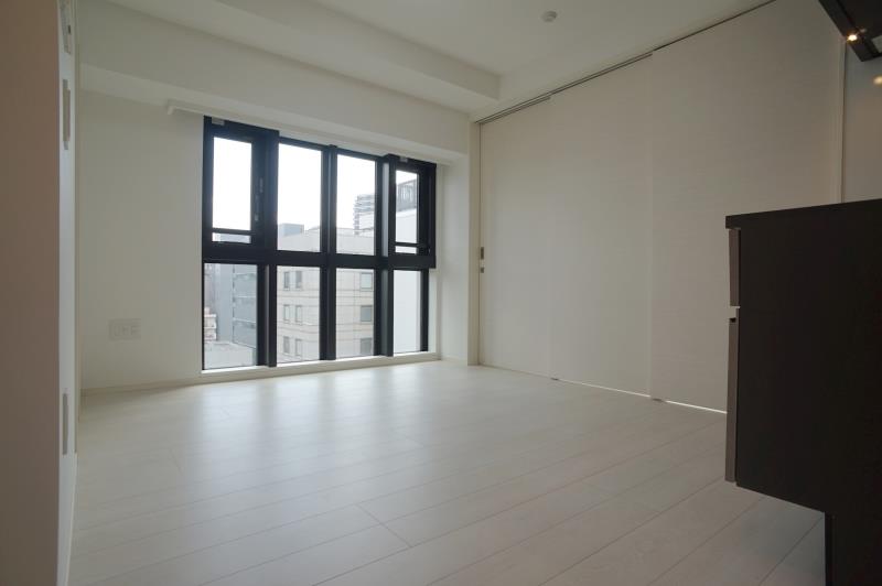 property_interior1_filename