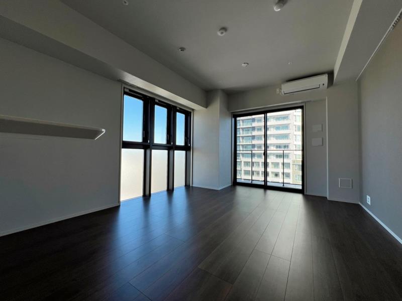 property_interior1_filename