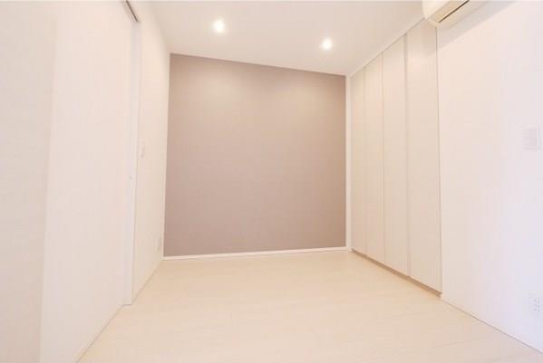 property_interior2_filename