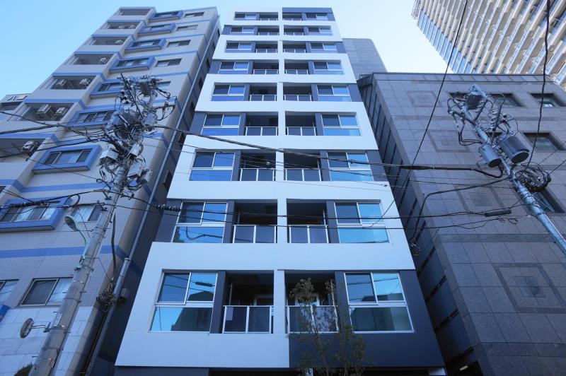 building_exterior_filename