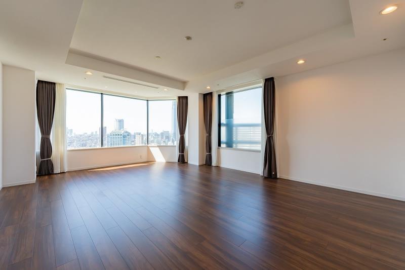 property_interior1_filename