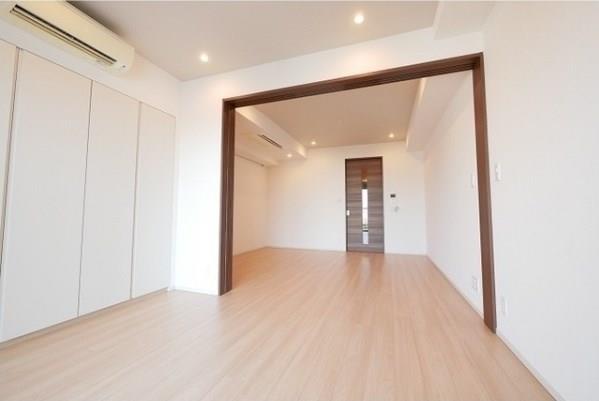 property_interior1_filename