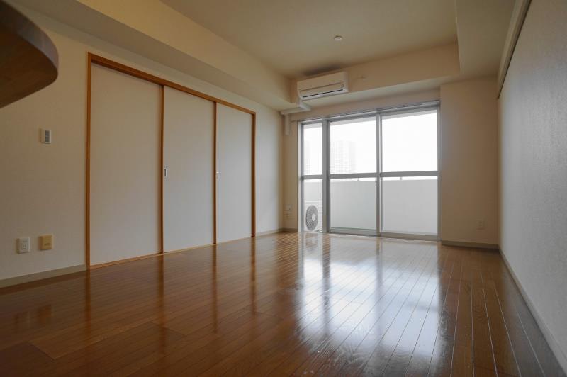 property_interior1_filename