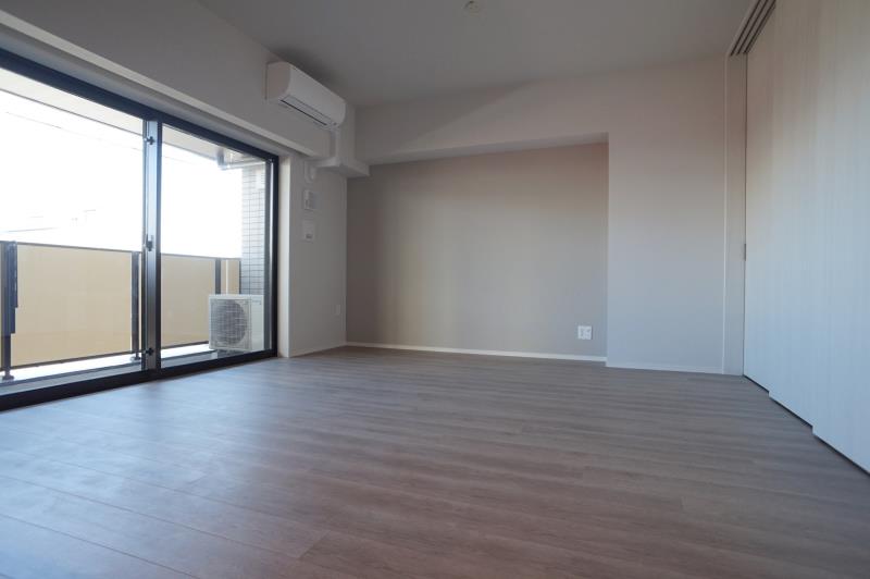 property_interior2_filename