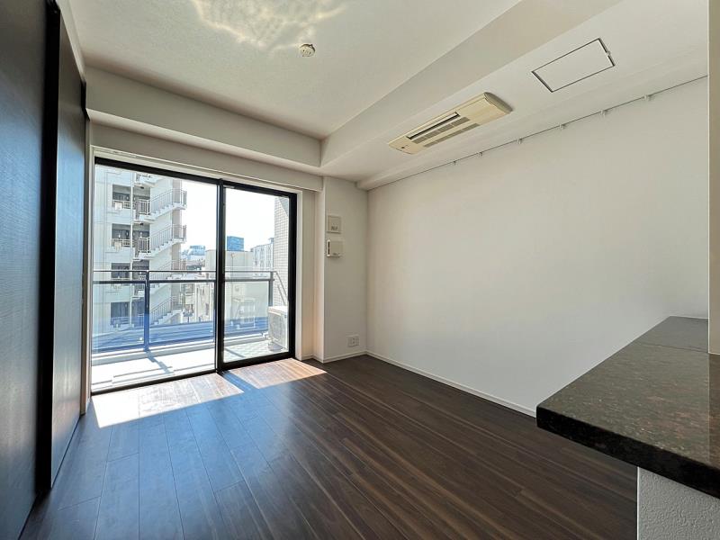 property_interior1_filename