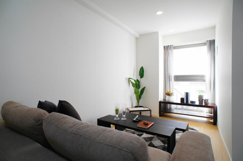 property_interior2_filename