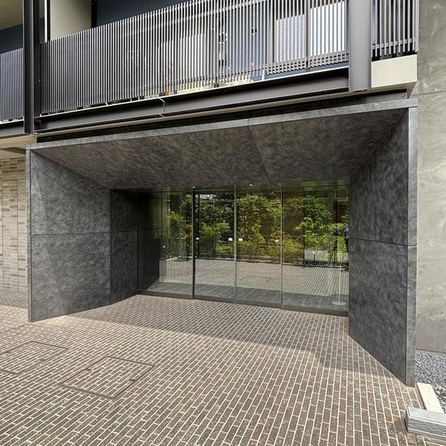 building_exterior2_filename
