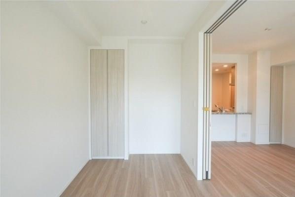 property_interior2_filename