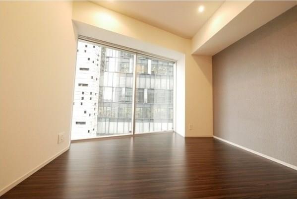 property_interior2_filename
