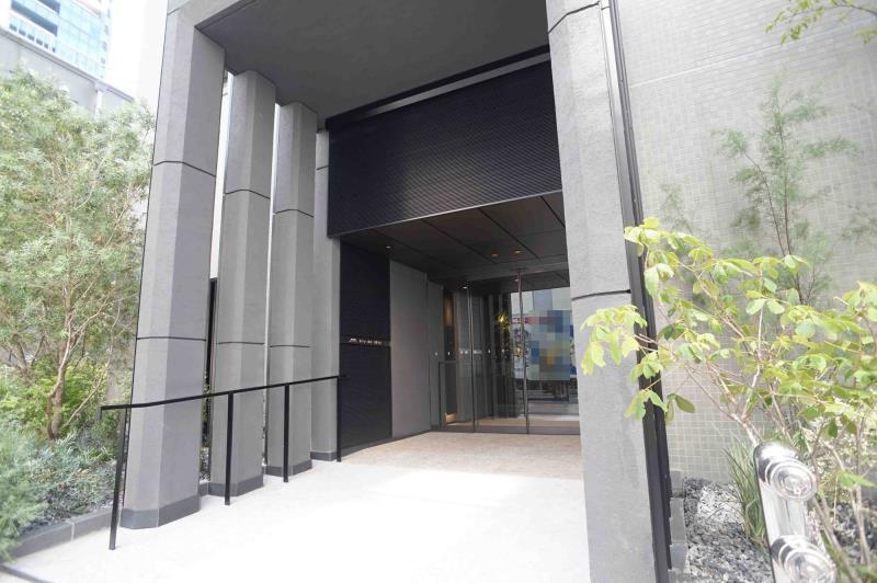building_exterior2_filename
