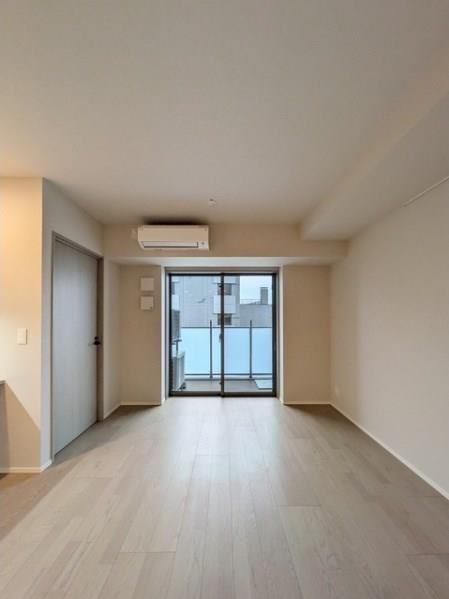 property_interior1_filename